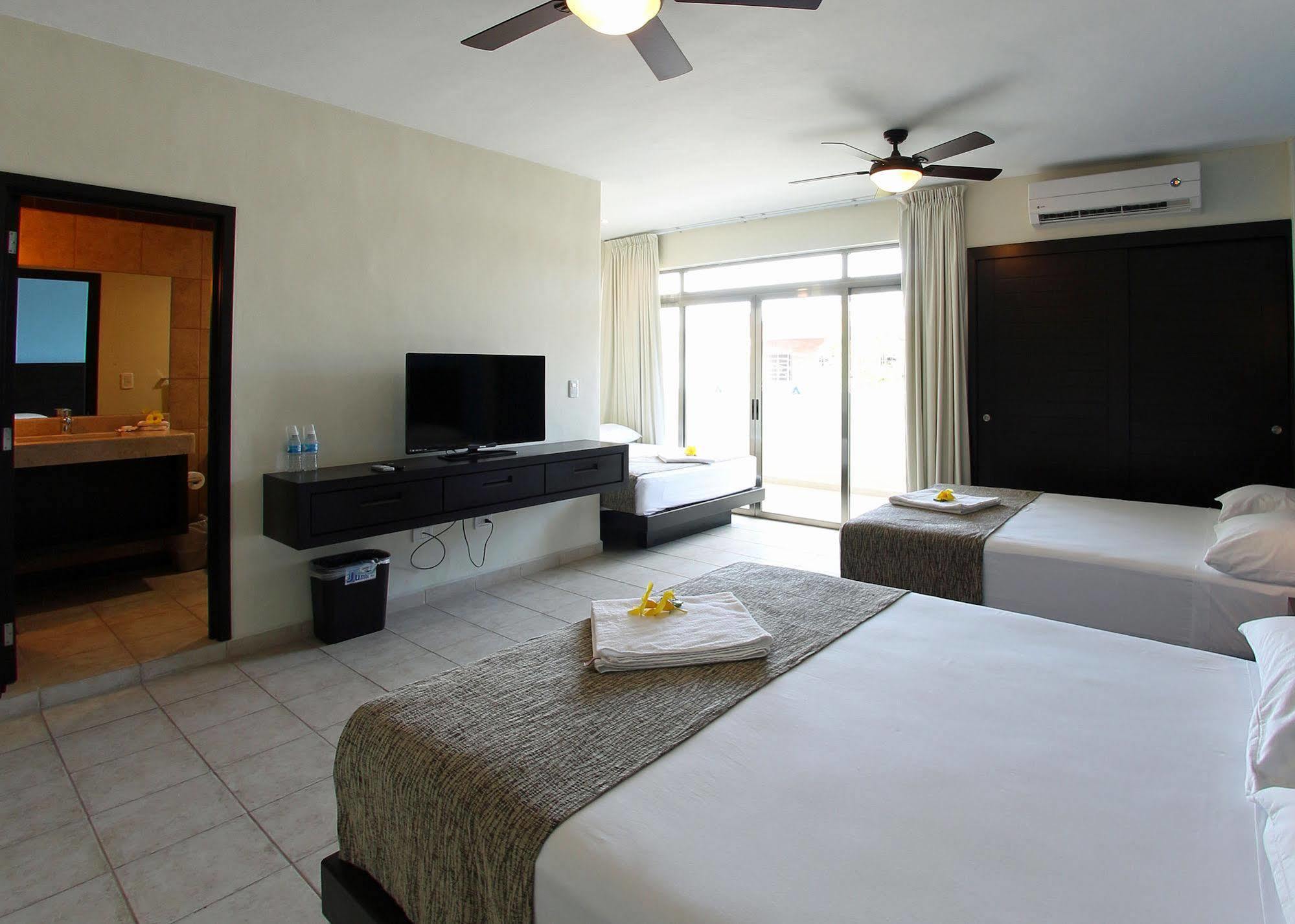 Angelo'S Hotel Playa del Carmen Dış mekan fotoğraf